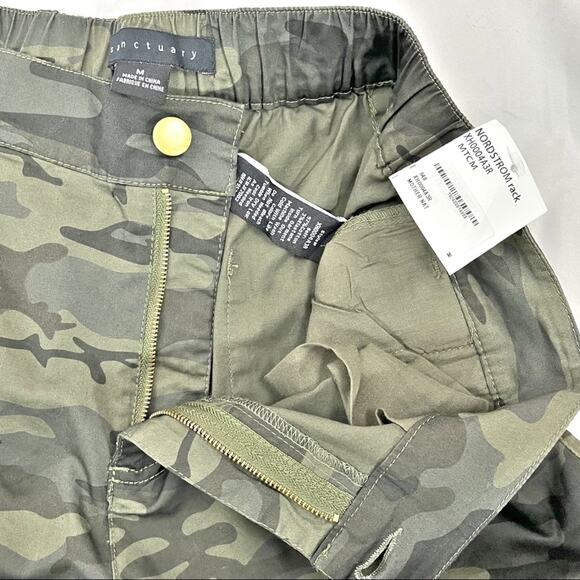 Sanctuary Mother Nat Green Camouflage Cargo Shorts SzM NWT Zip &Button 6 Pockets - Picture 10 of 10